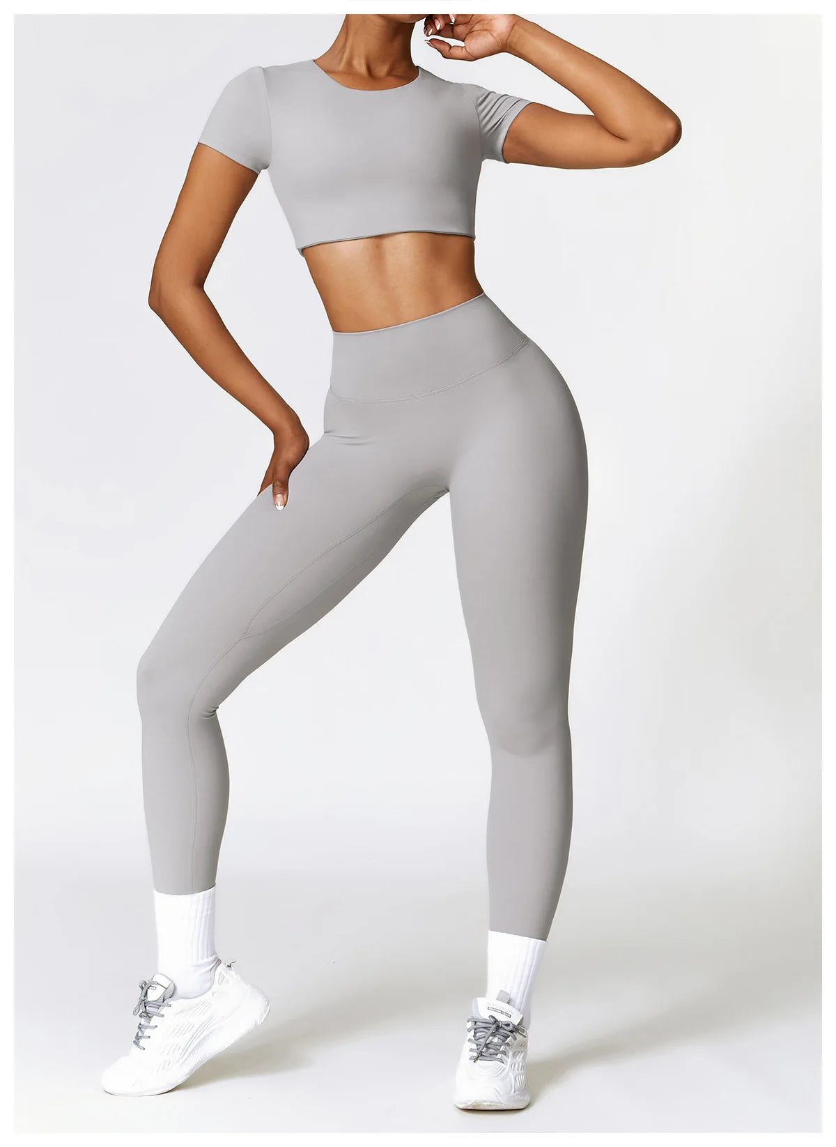2-Piece Seamless Yoga Set for Women – Sports Bra & Leggings, Quick Dry, Breathable, Gym & Yoga Activewear