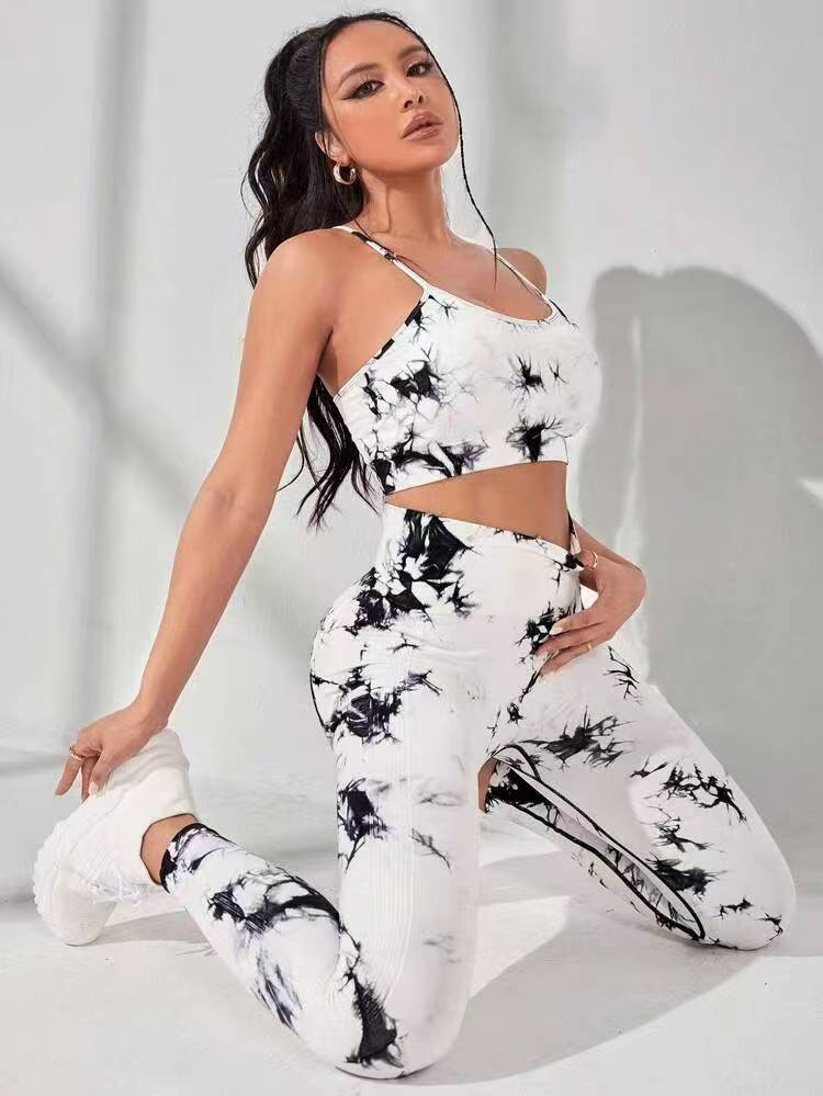 Women’s Tie-Dye Seamless 2-Piece Yoga Set – Workout Bra & Scrunch Butt Leggings