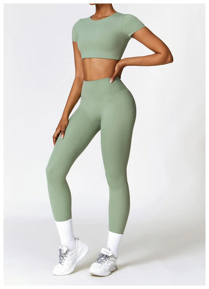 2-Piece Seamless Yoga Set for Women – Sports Bra & Leggings, Quick Dry, Breathable, Gym & Yoga Activewear
